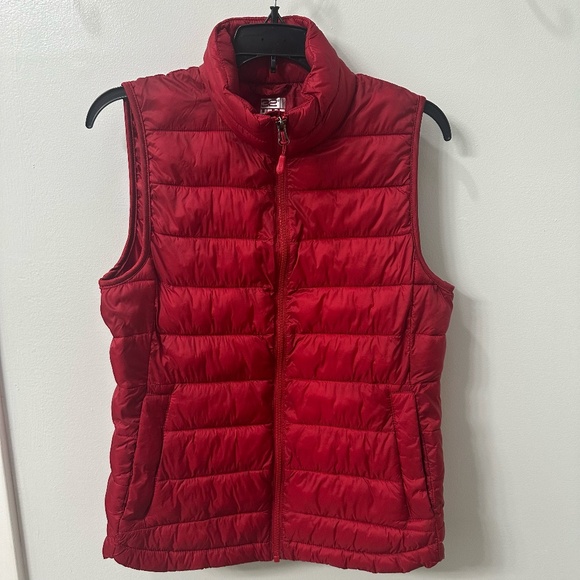NWOT 32 DEGREES HEAT Nylon Packable Puffer Vest in Red Women's Small - Picture 1 of 6